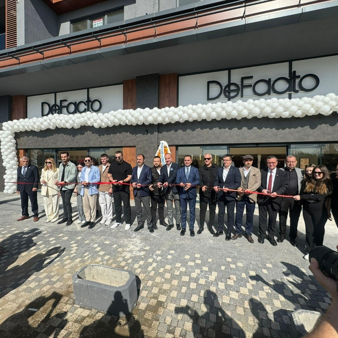 defacto-franchise.jpg
